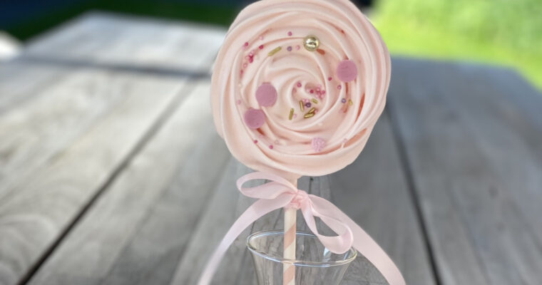Meringue Lollie